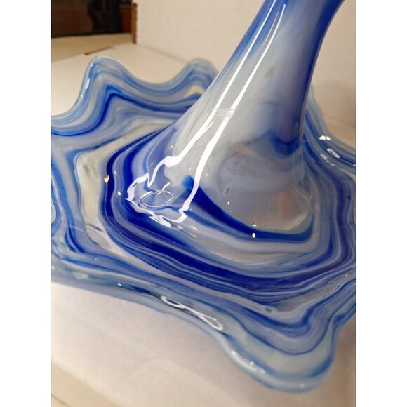 HANDMADE BLOWN SWIRL GLASS ART PIECE BLUE WHITE ONE-OF-A-KIND SERVING DISH - Picture 3 of 10